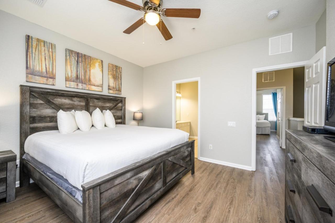 New Listing! Beautiful Townhome, Vista Cay 4019 * Orlando