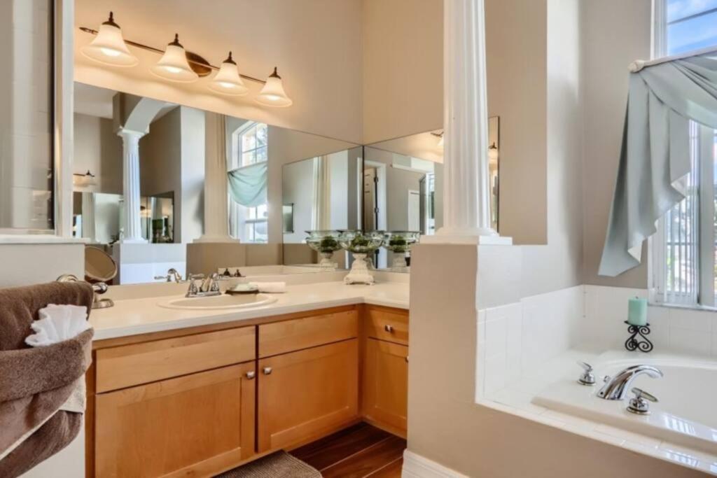 Holiday home The Marvel Mansion 5br Pool Near World *