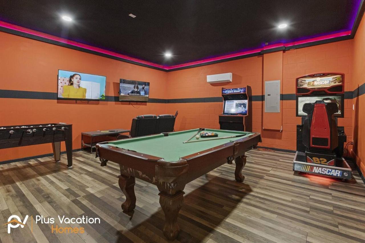 Multiple Family 16 Roomsfree Pool/spa Orlando