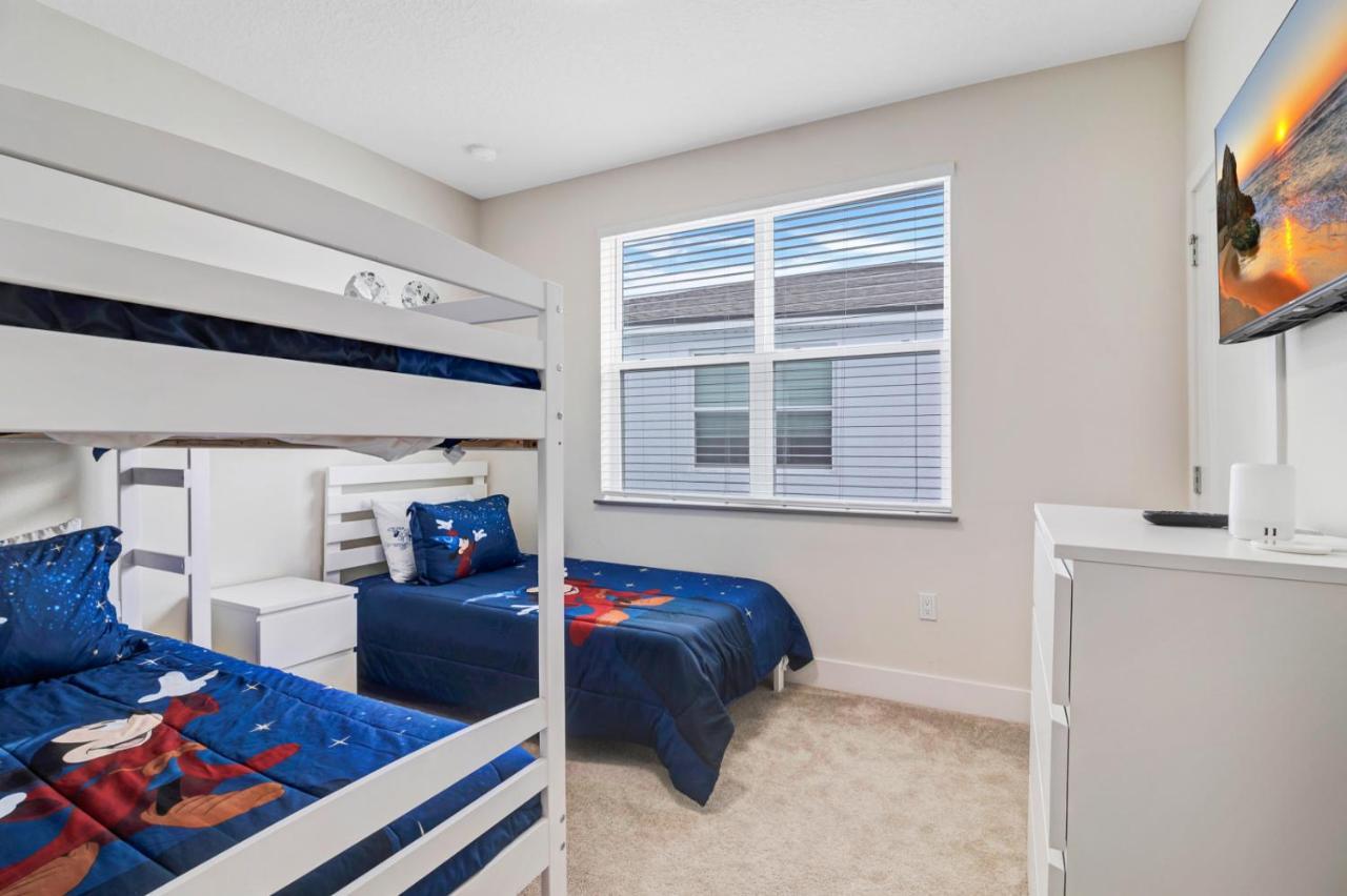 Holiday home Modern Townhouse Near With Heated Pool Orlando