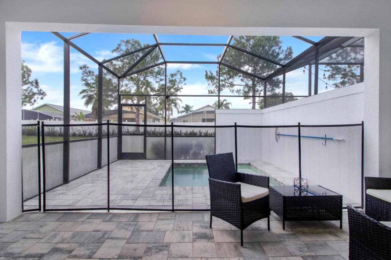Holiday home Modern Townhouse Near With Heated Pool Orlando