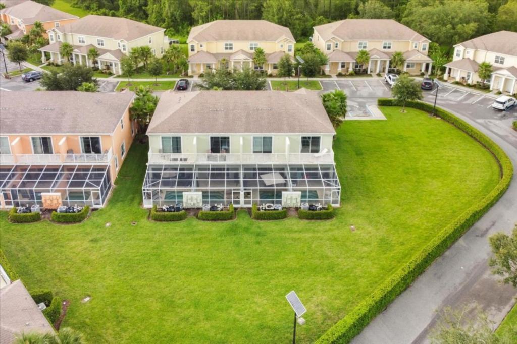 3 Bedrooms - 3 Bathroom The Retreat 1523 Rc * Orlando