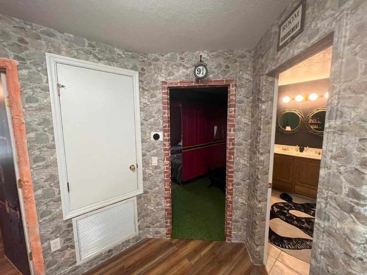 Magical Castle Near Theme Parks Holiday home
