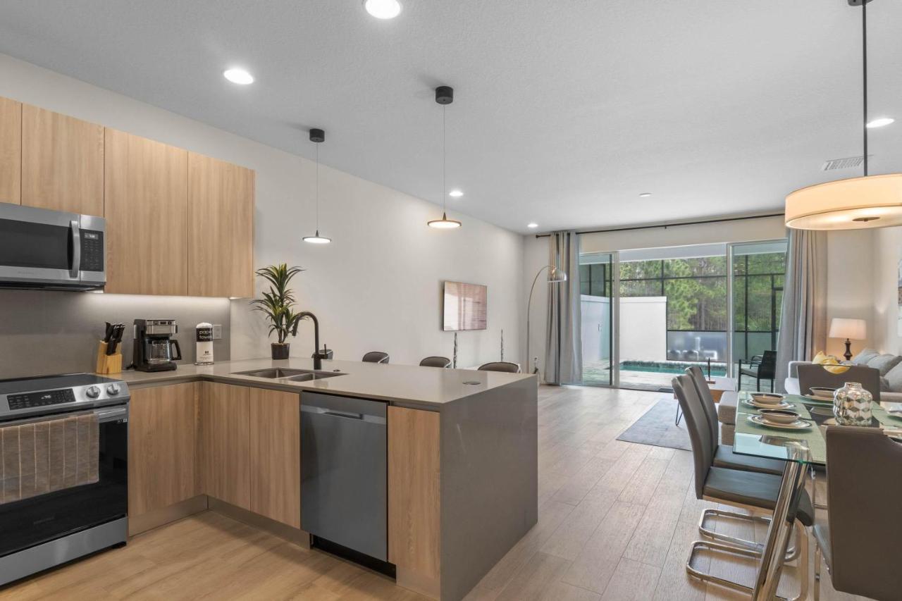 Apartment 3 Bedrooms Pool Hidden Forest Amenities *