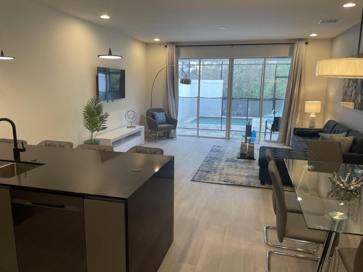 3 Bedrooms Pool Hidden Forest Amenities Apartment