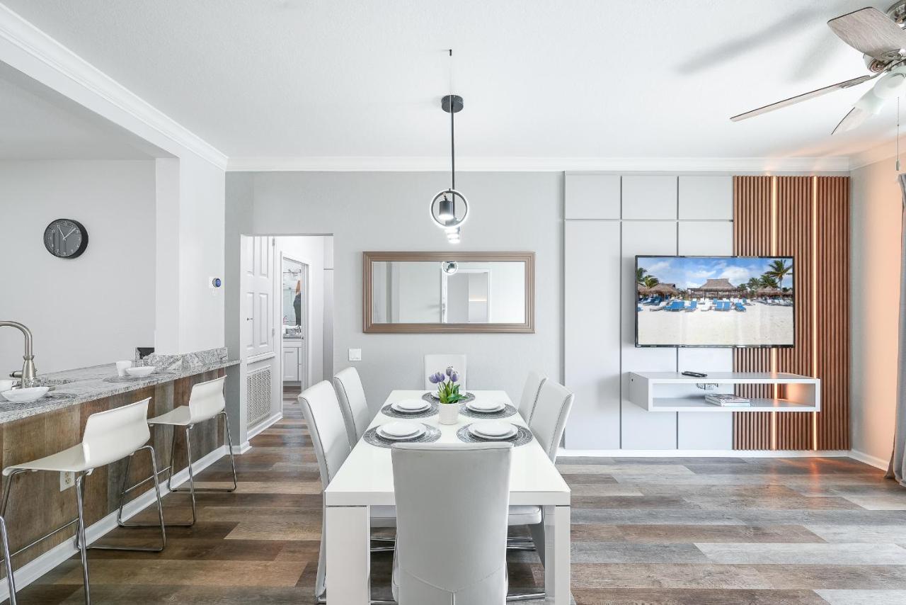 Vista Cay Lakeview Chic Next To Pool Near Theme Parks Walk To The Convention Center Orlando