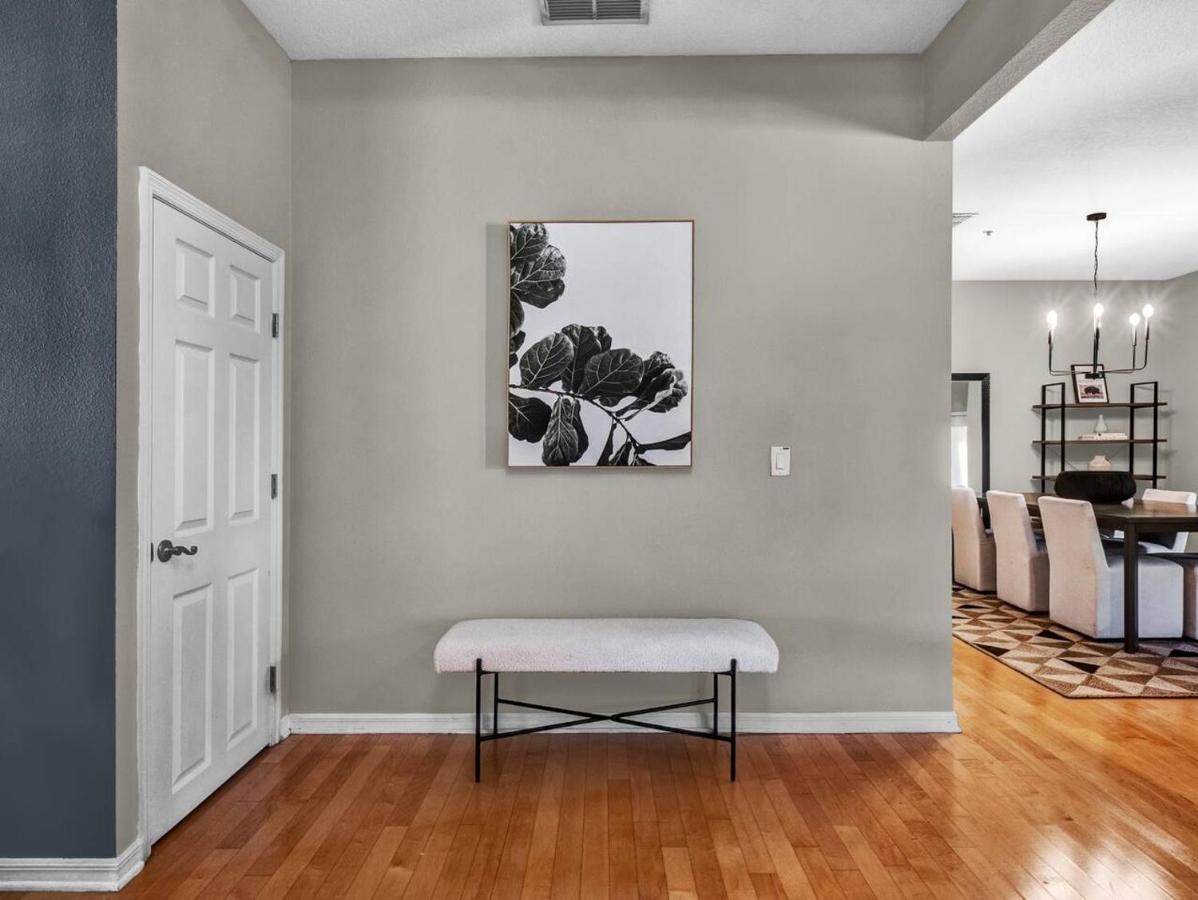 Apartment Beautiful Townhouse Centrally Located *