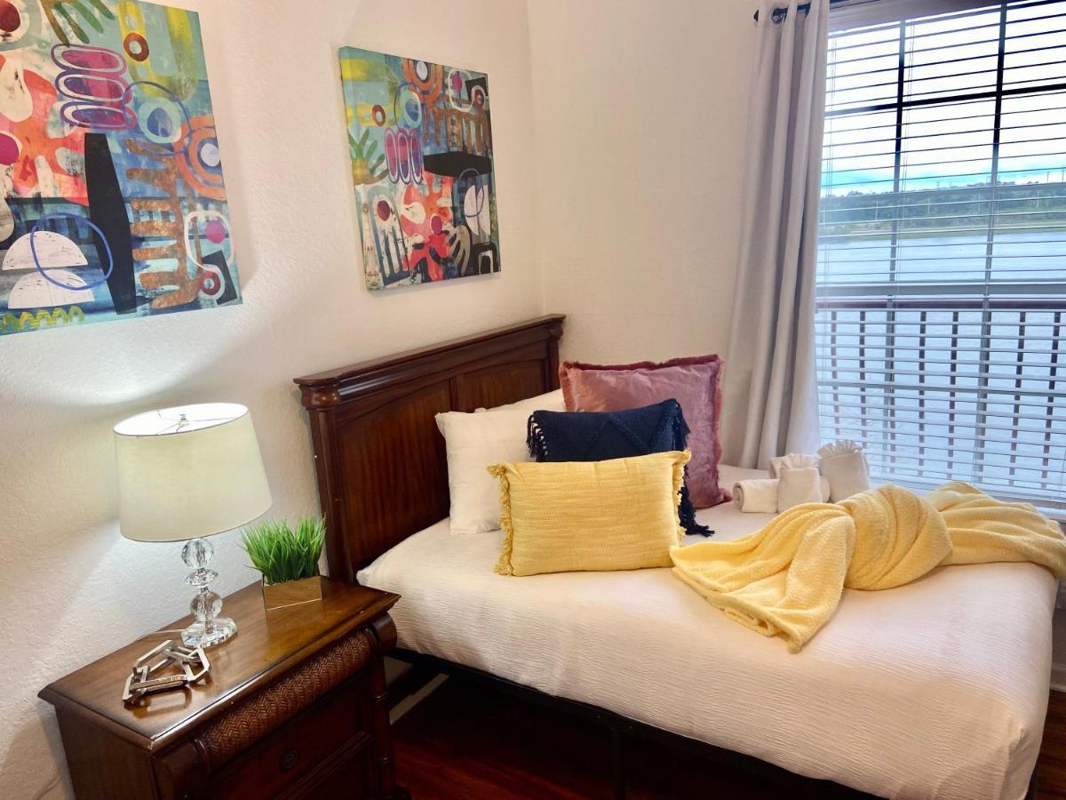 P.12 # Vista Cay Newly Remodeled Walking Distance From Convention Center /close To Universal/disney *
