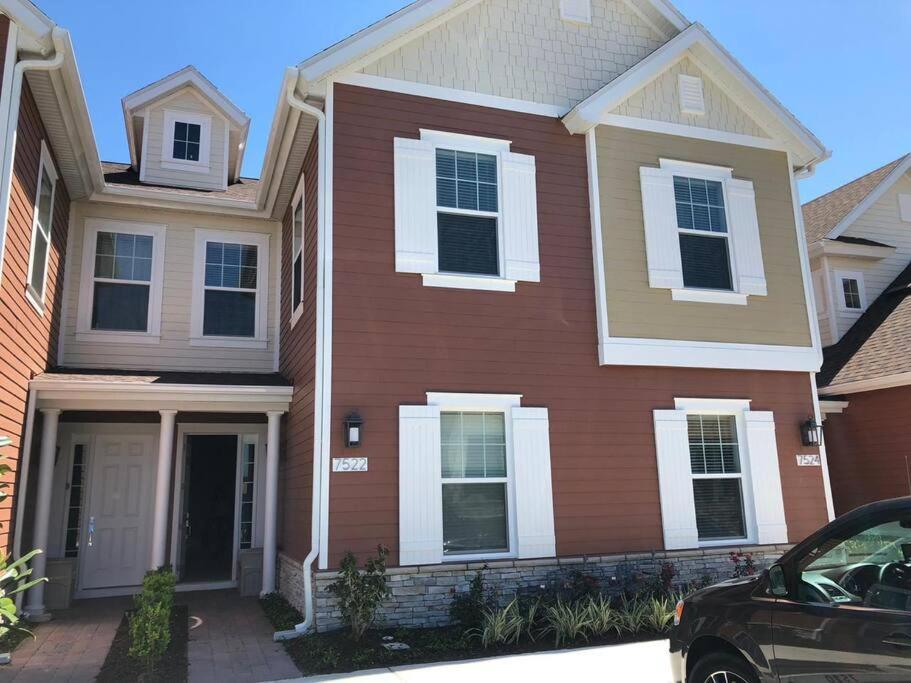 Brand New 3 Bedroom Near / Wi-fi / Parking Holiday home