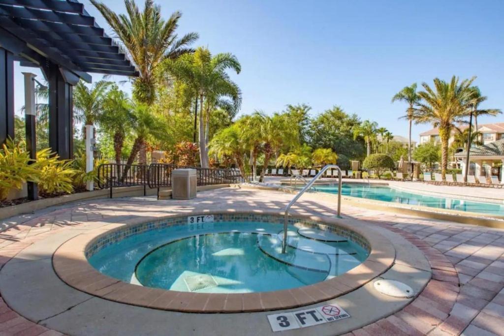 At Vista Cay * Orlando