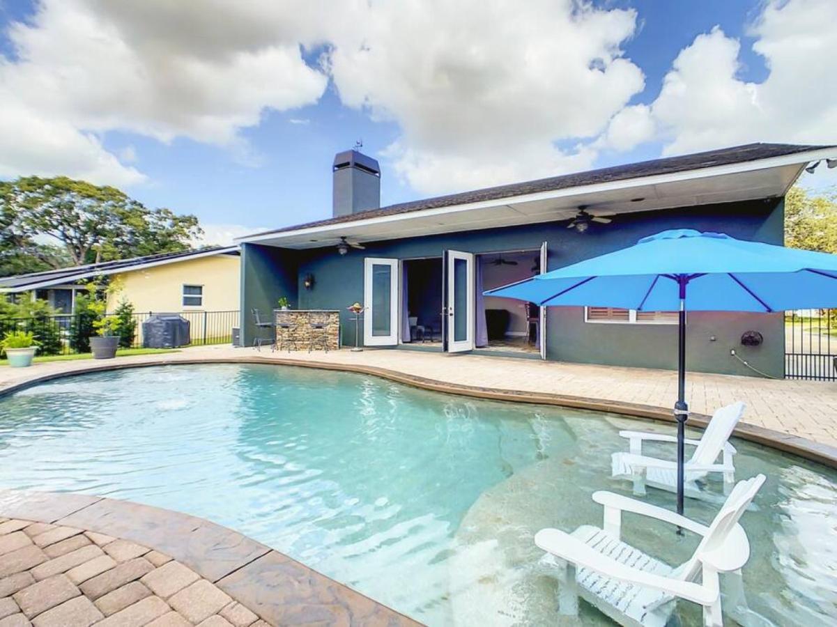 Pristine Lakeside 3br W Private Pool * Orlando