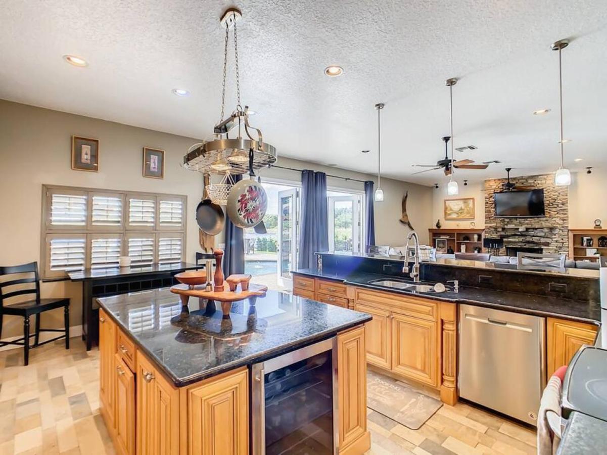 Holiday home Pristine Lakeside 3br W Private Pool Orlando