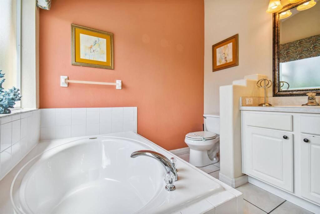Spacious Elegant Private/pool 2 Master Bed - No Carpet * Orlando