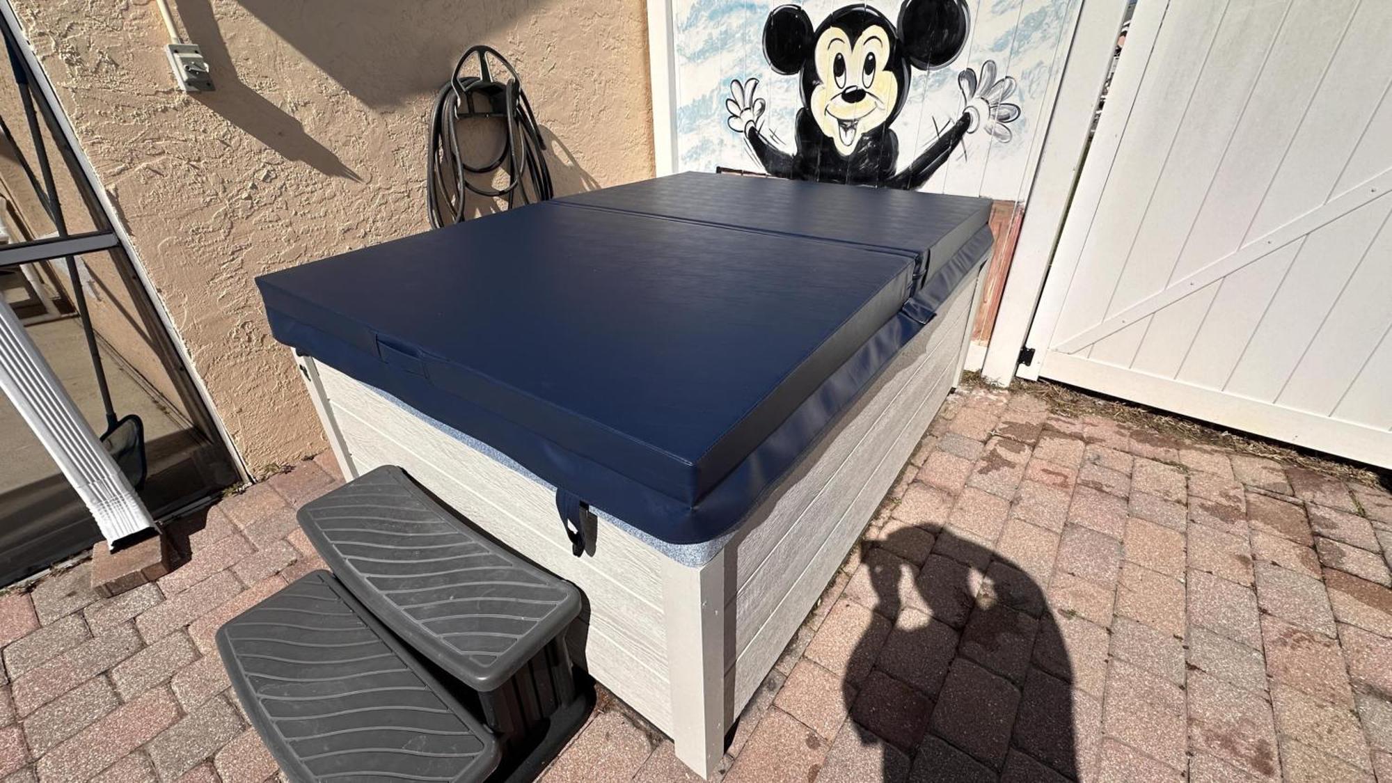 Holiday home Mickey Funhouse, Pool, Fenced , Pets, Games *