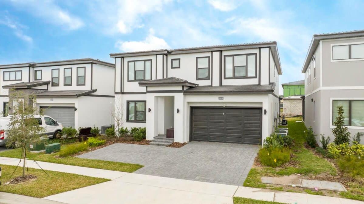 6152 Fantastic Spacious For Your Family Orlando