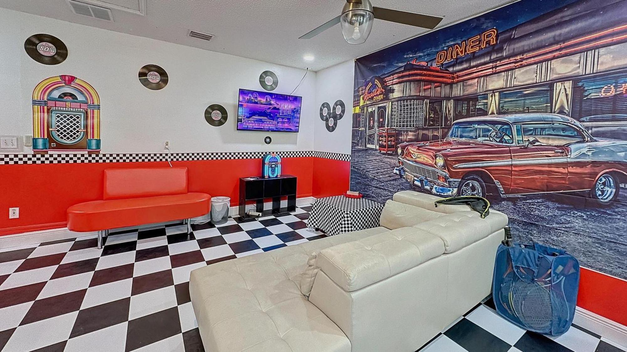 Playhouse,pool, Spa, Game Room, * Orlando