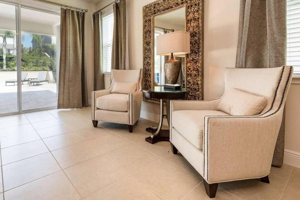 361 Ultimate Mansion-9bed-pool/spa/game Villa Orlando