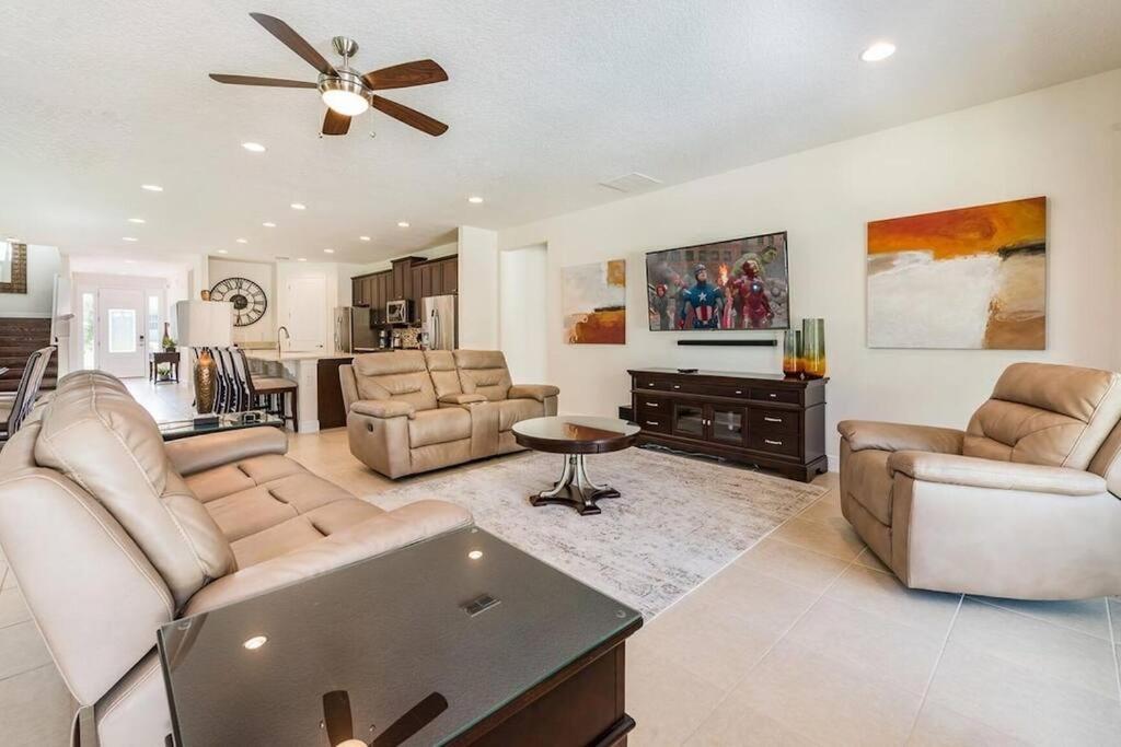 361 Ultimate Mansion-9bed-pool/spa/game Villa Orlando