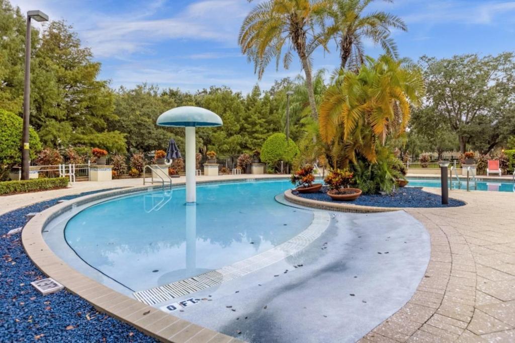 Holiday home 4 Bedrooms - 3 Bathrooms - Lucaya Village 23-101 Orlando