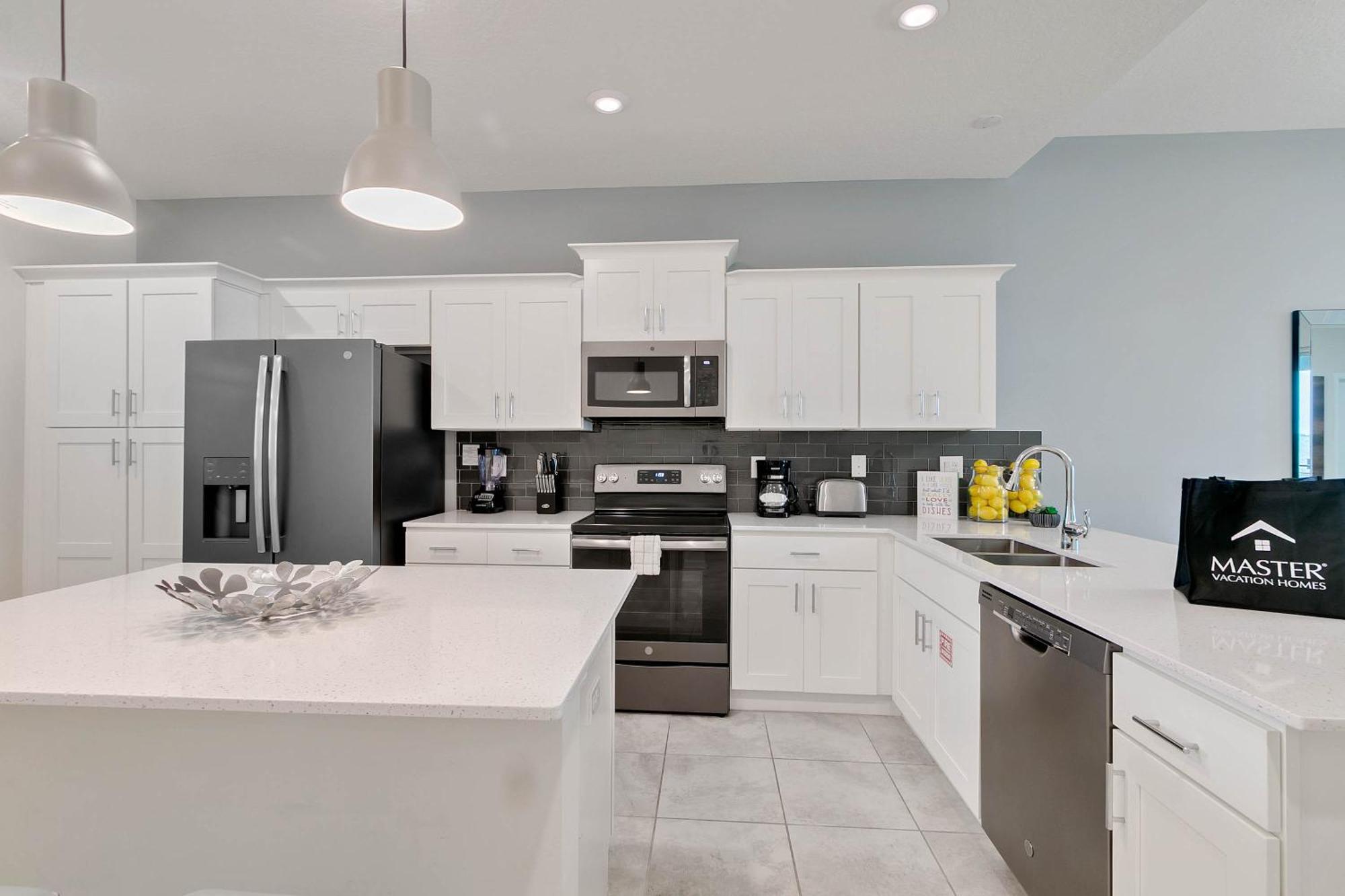 2 Bedrooms - 2 Bathrooms - Storey 3120-403 Pc Apartment Orlando