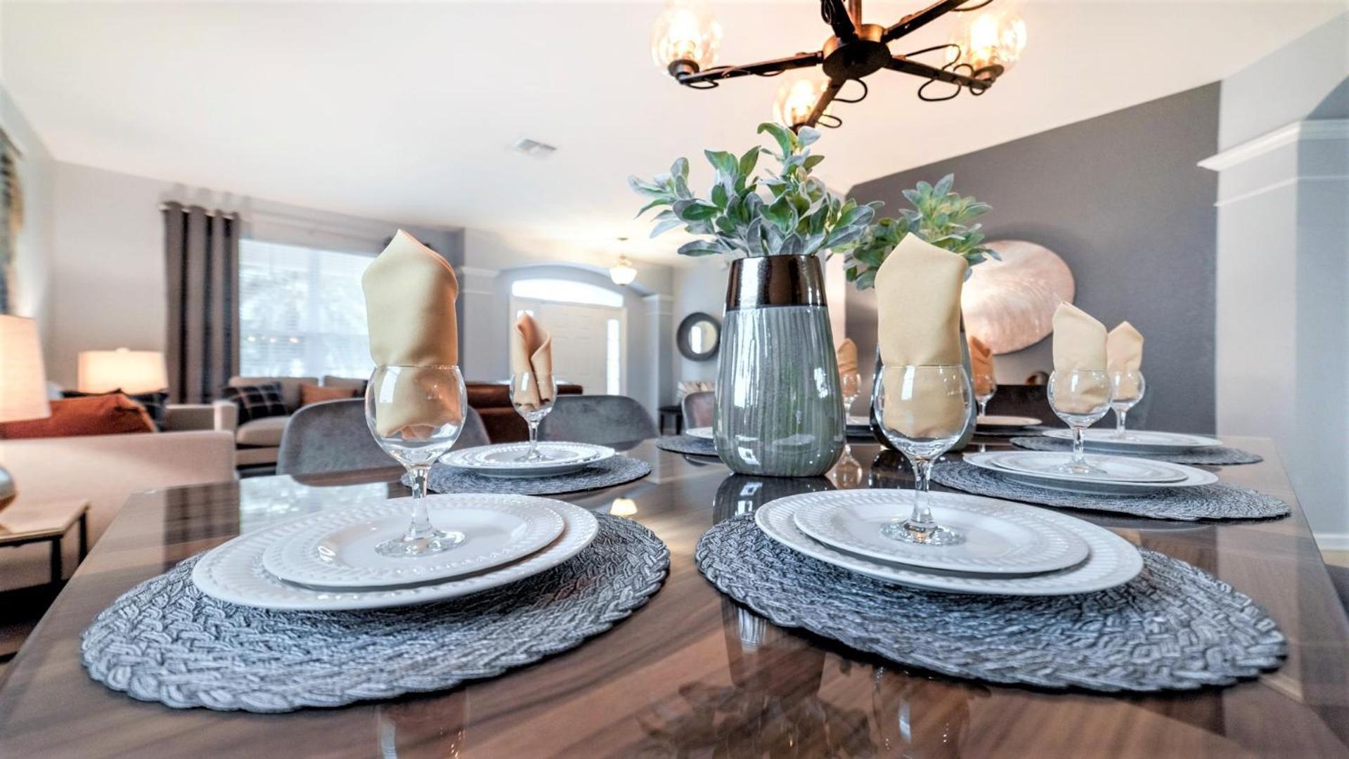 Holiday home & Star Wars Haven: 6br, Pool & Game Room! Orlando