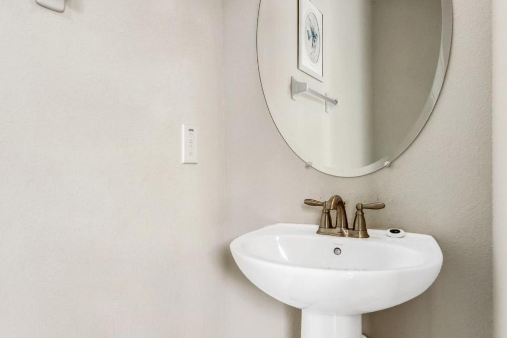 8 Bedroom- 6,5 Bathroom Encore 7683 Fd Holiday home
