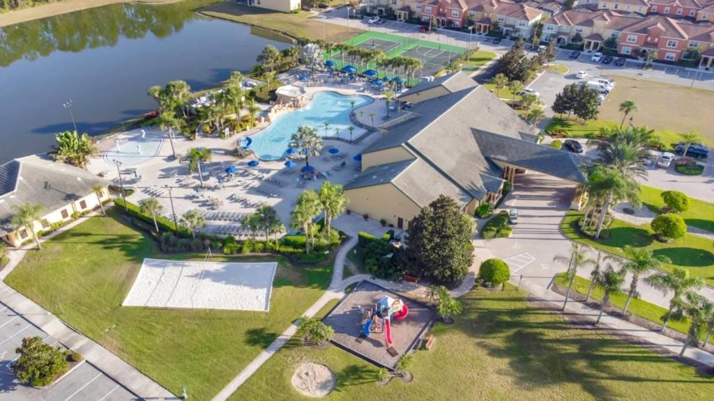 4 Bedrooms - 3 Bathrooms - Paradise Palms 8976 Mp * Orlando
