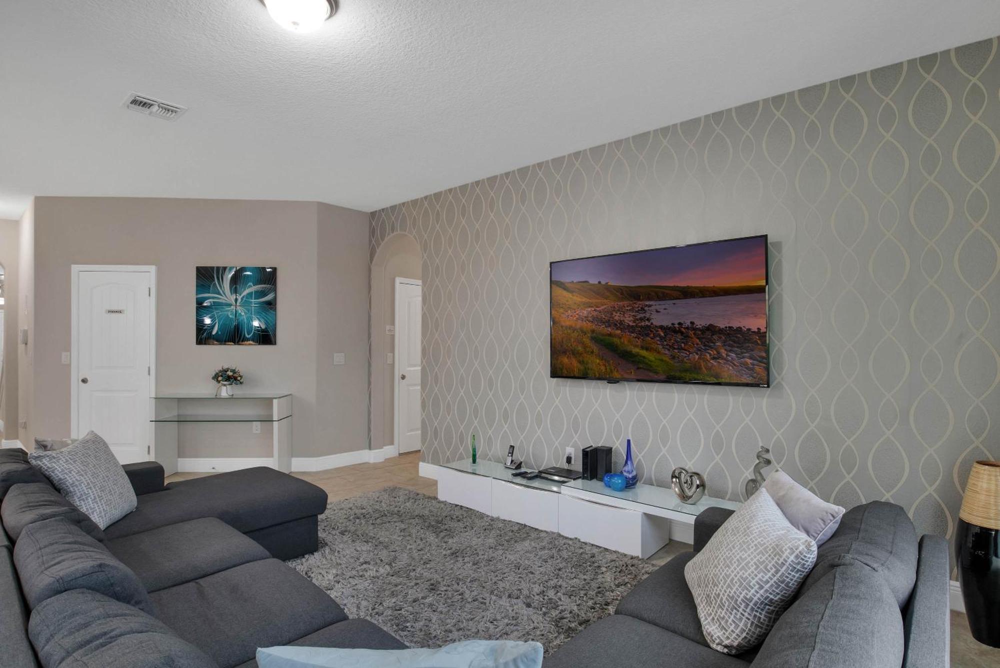 7 Bedrooms 5 Bathrooms Solterra 4103 Od Holiday home *