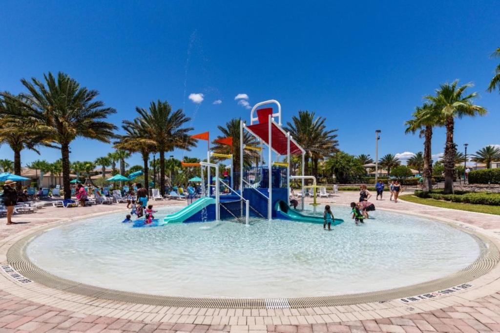 Holiday home 4 Bedrooms - 3 Bathrooms - Champions Gate 8967 Sd