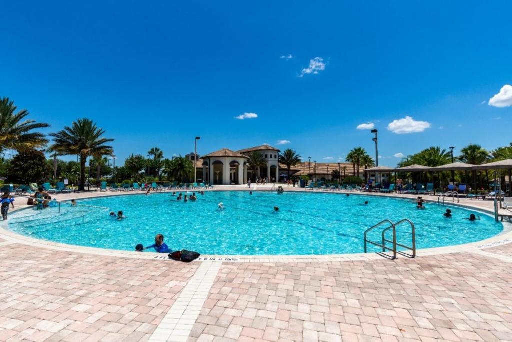 5 Bedrooms - 4,5 Bathrooms - Champions Gate 1416 Ww Orlando