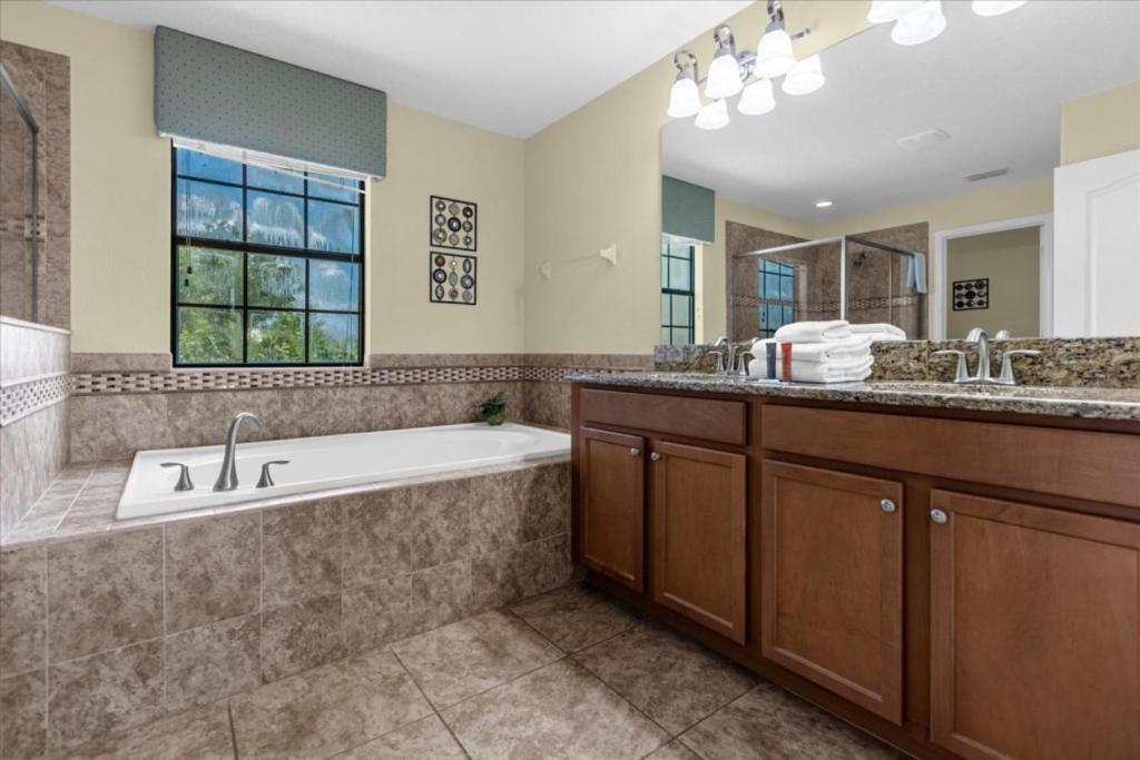 Holiday home 5 Bedrooms - 4,5 Bathrooms - Champions Gate 1416 Ww