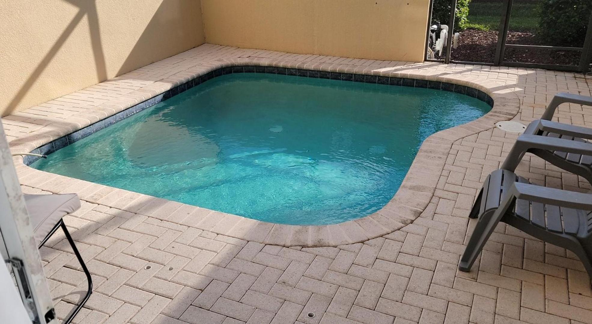 Three Br * 2 Miles To Disney, Pool, Free Wifi Apartment Orlando