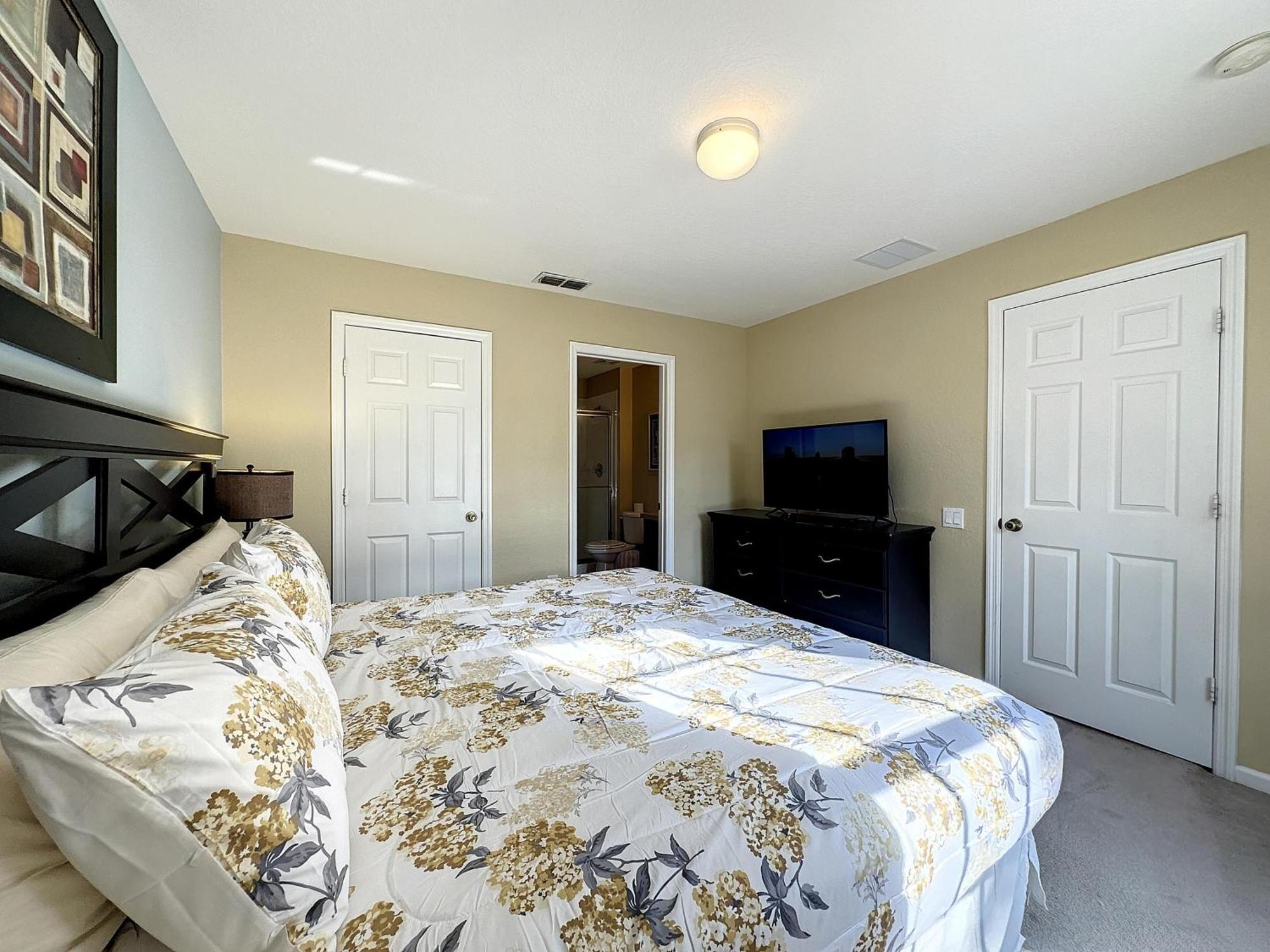 Amazing 6 Bedroom With A View * Orlando