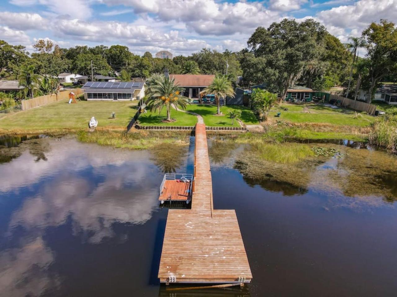 Holiday home Pristine Lakeside 3br W Private Pool Orlando