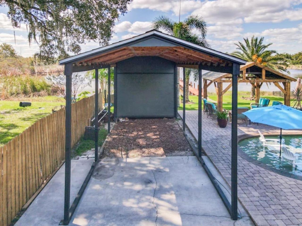 Holiday home Pristine Lakeside 3br W Private Pool