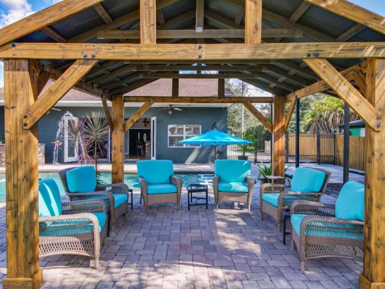 Pristine Lakeside 3br W Private Pool Holiday home Orlando