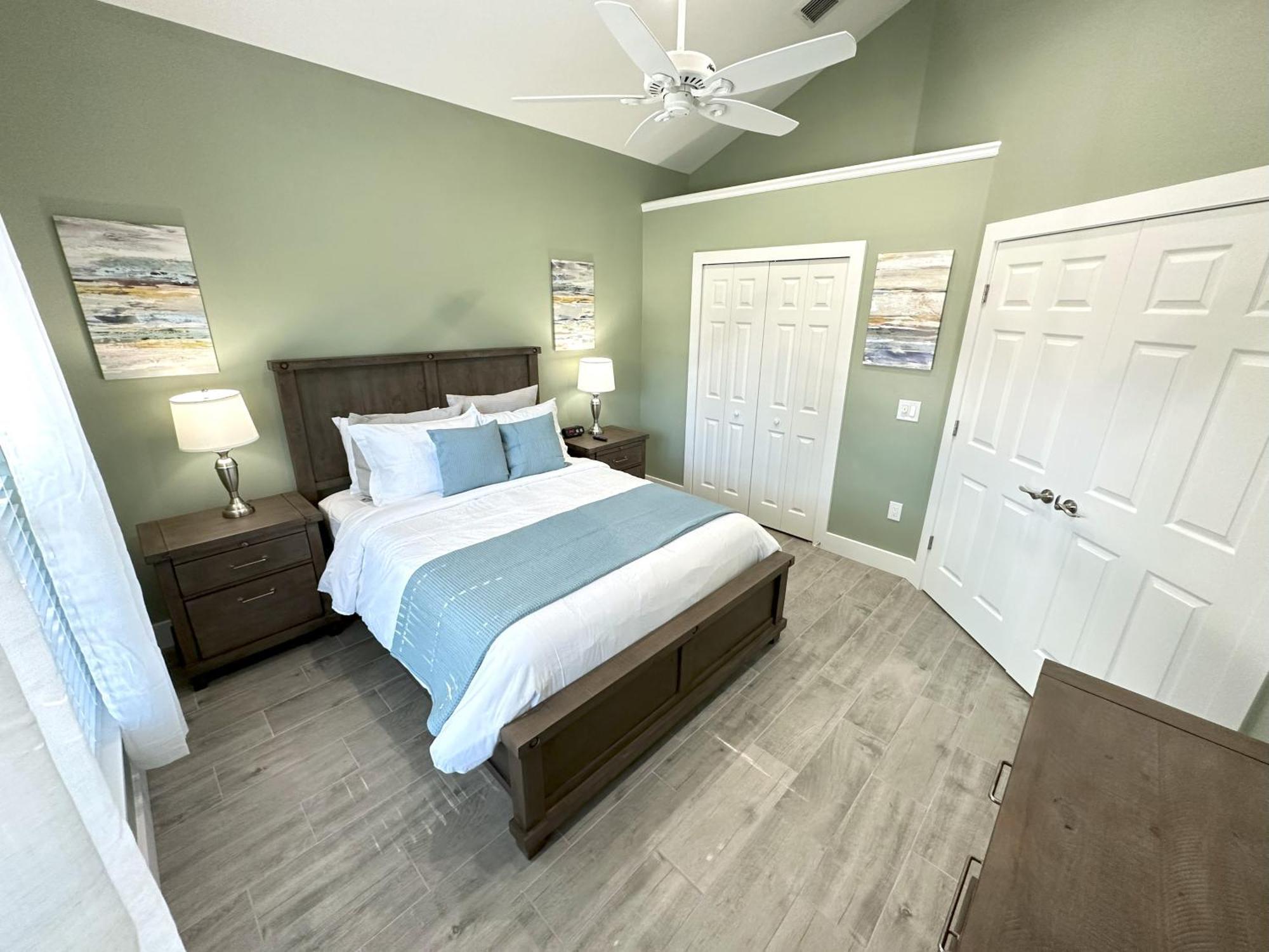 Holiday home Mickeys Palm - Brand New! 6br Modern With Private Pool Hot Tub Bbq Theater - 2 Miles To
