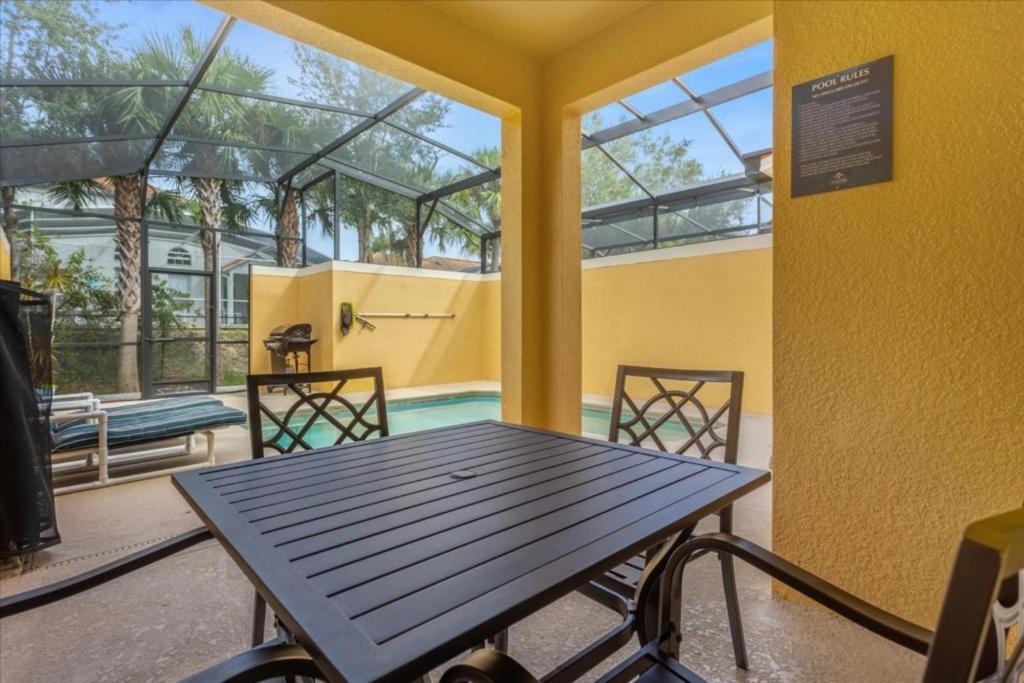 4 Bedrooms - 3 Bathrooms - Paradise Palms 2951 Bp Orlando
