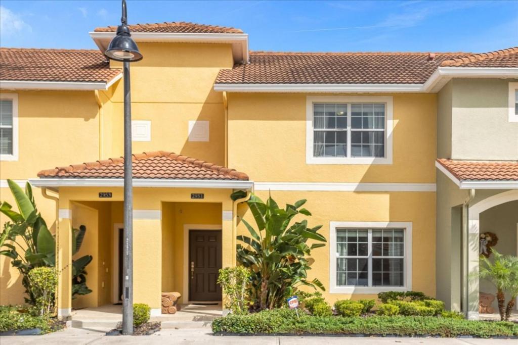 4 Bedrooms - 3 Bathrooms - Paradise Palms 2951 Bp Holiday home