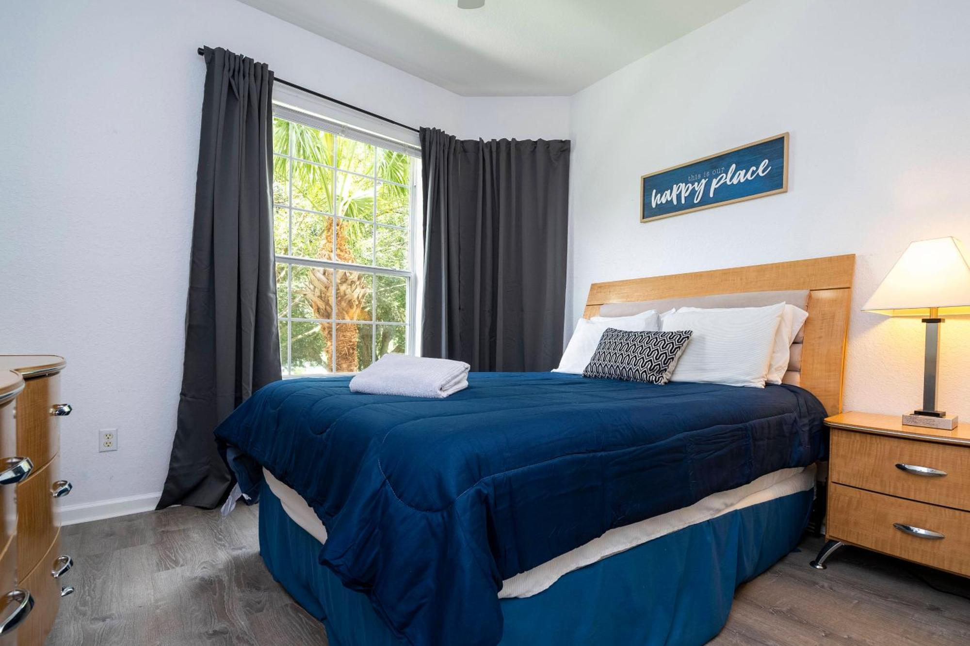 Enchanting - 2 Miles To - 203 Apartment Orlando