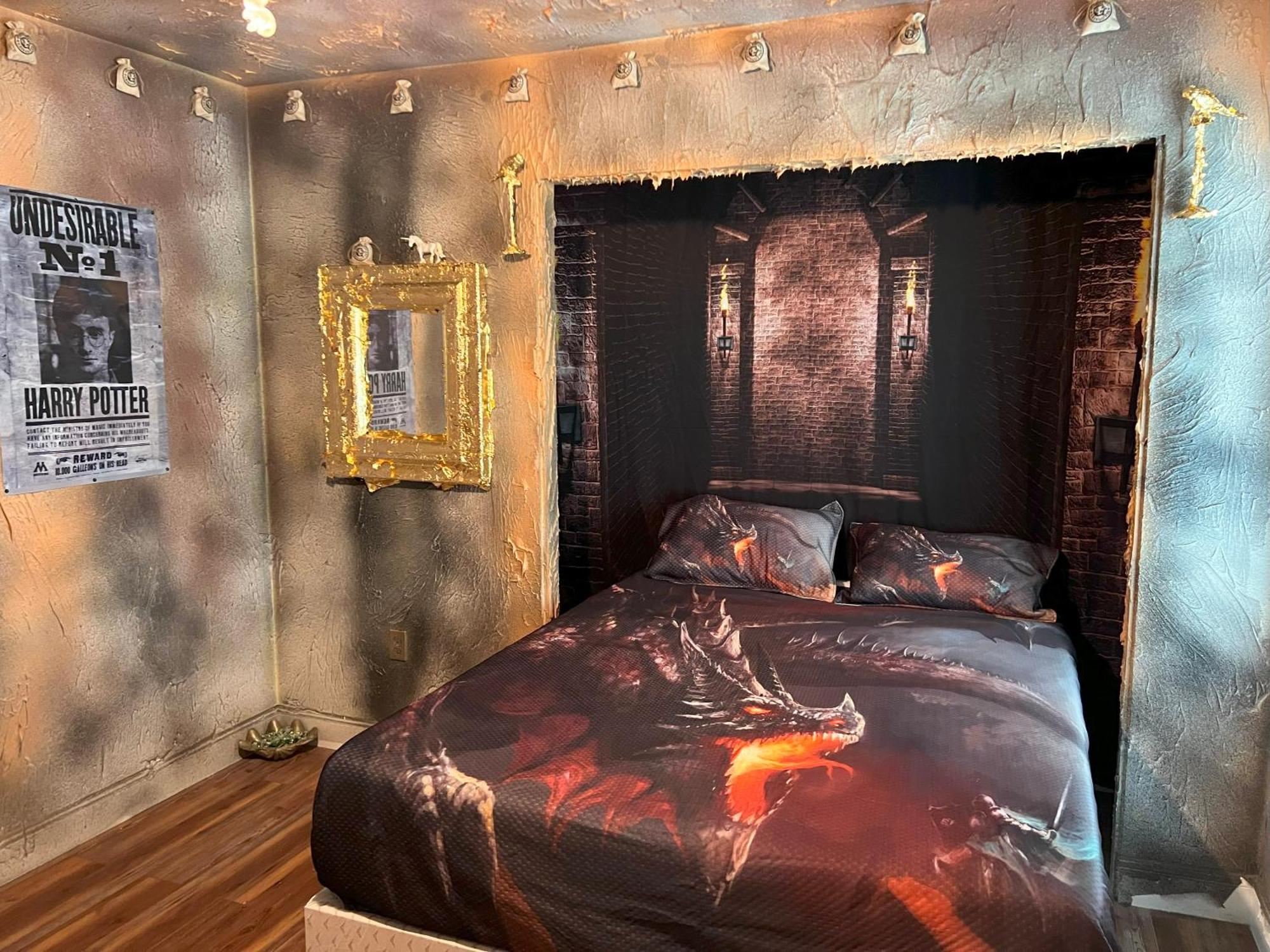 Holiday home Magical Castle Near Theme Parks