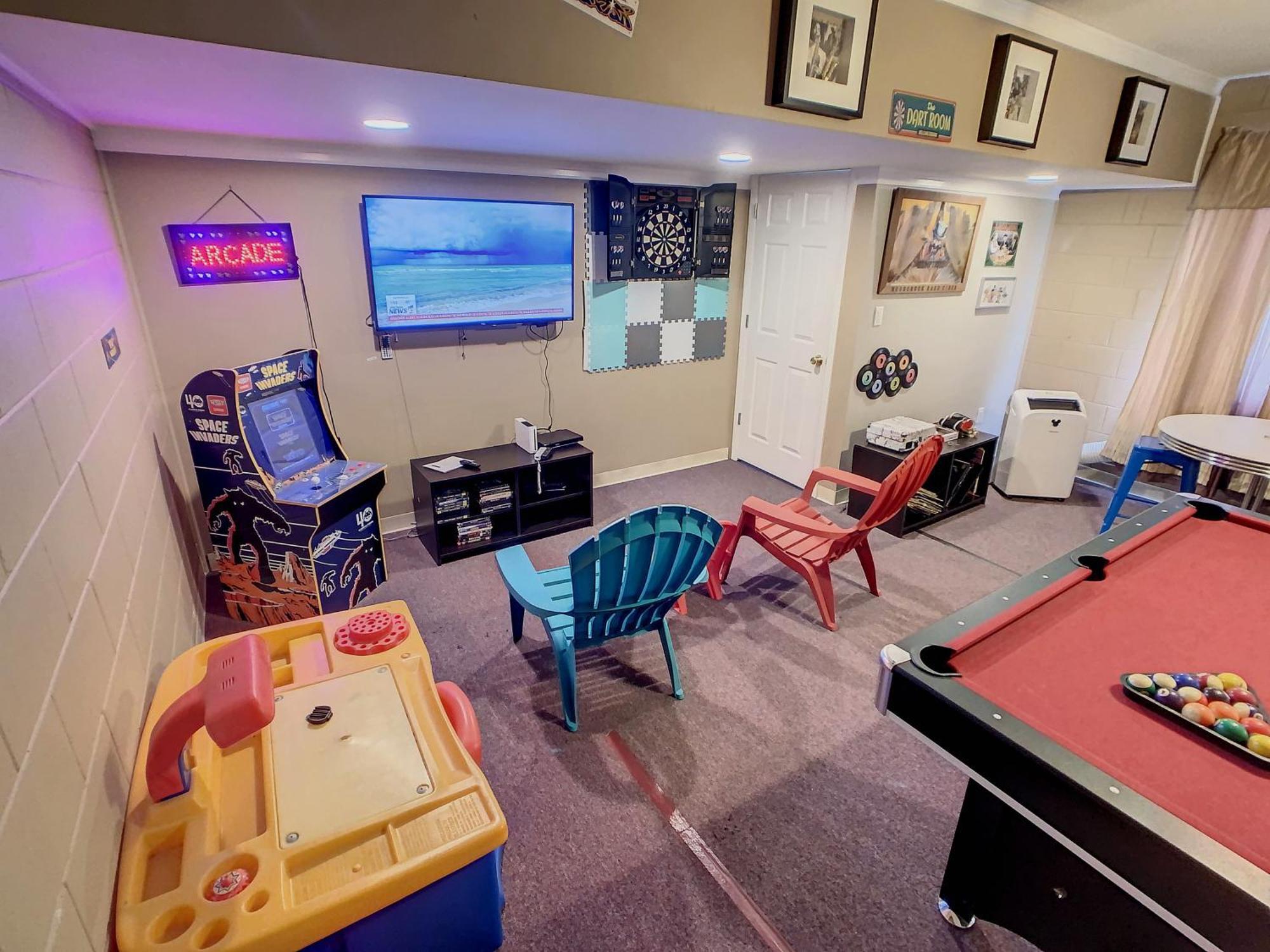 Mickey Funhouse, Pool, Fenced , Pets, Games Holiday home *