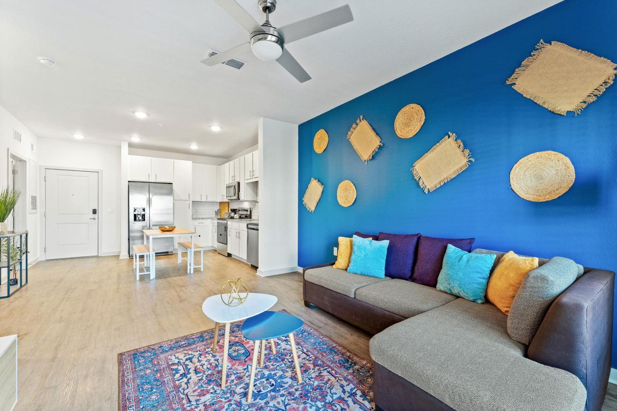 Complete Tranquil 10 Min To Parks Allows Pets, Resort-style Amenities Apartment Orlando