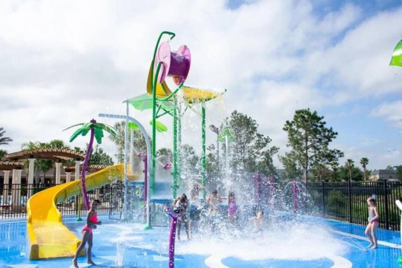 Apartment C2821-303 Windsor Hills 3 Bedrm Water Park