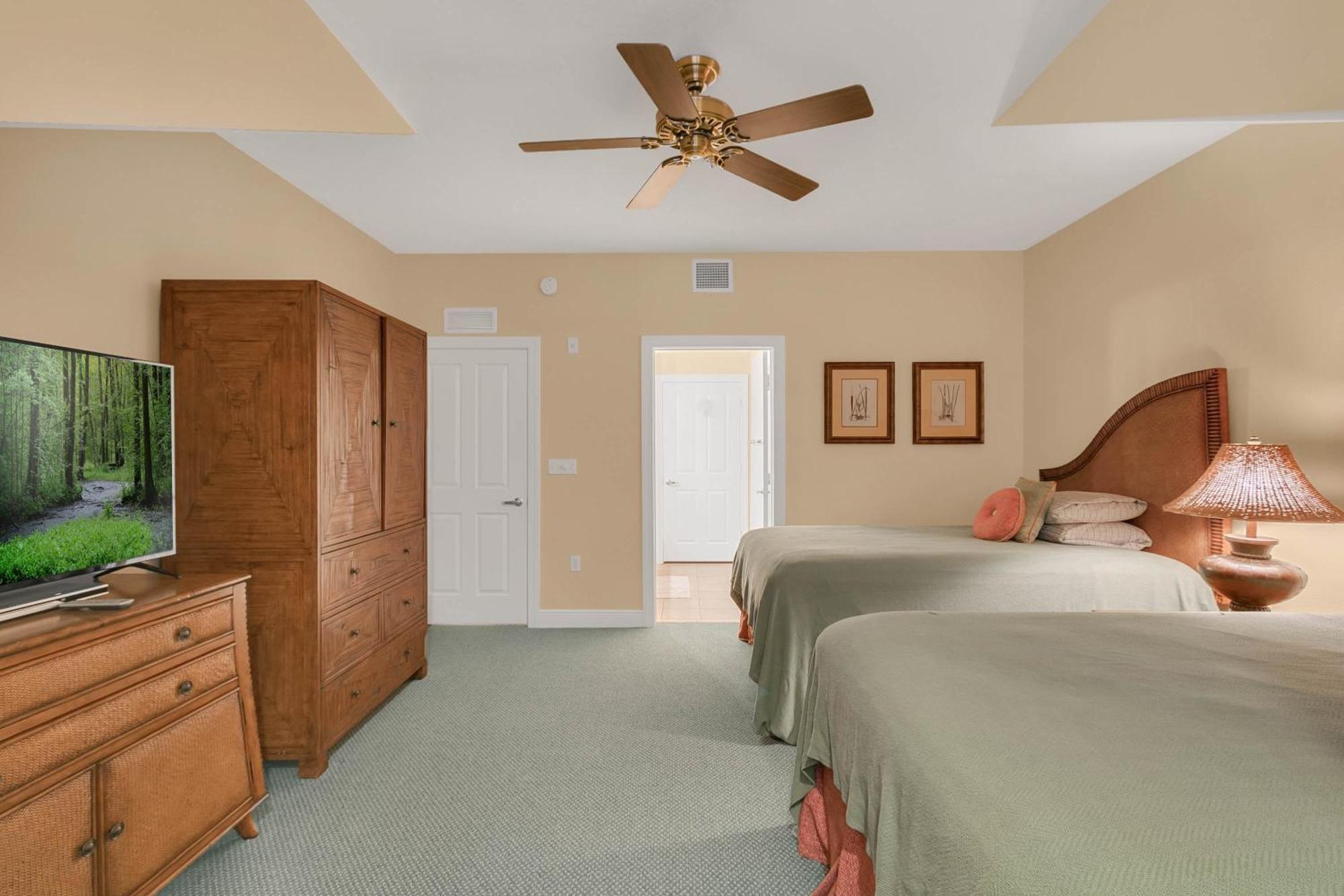 3 Bedrooms - 2,5 Bathrooms - Reunion 1589 Hc * Orlando