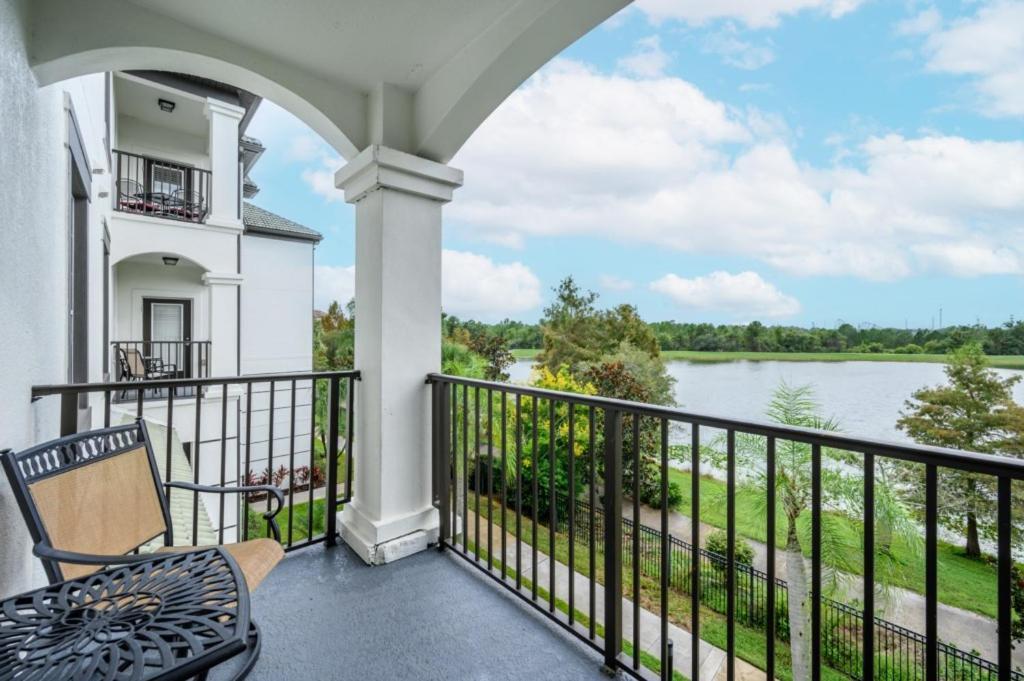 Beautiful Lakeview Condo, Vista Cay - 3013 Apartment Orlando