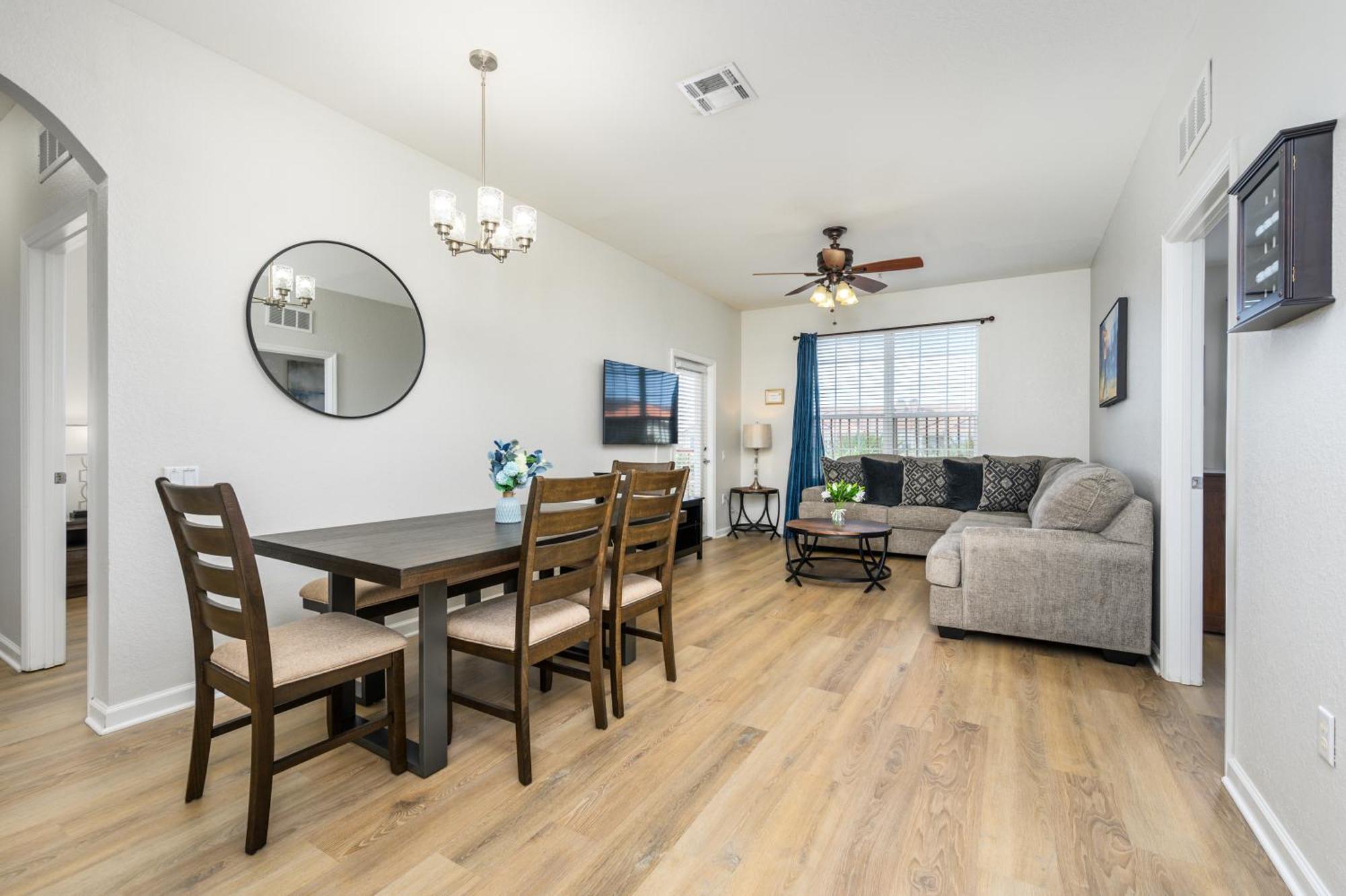 Deluxe Next To Clubhouse, Vista Cay - 3005 Apartment *