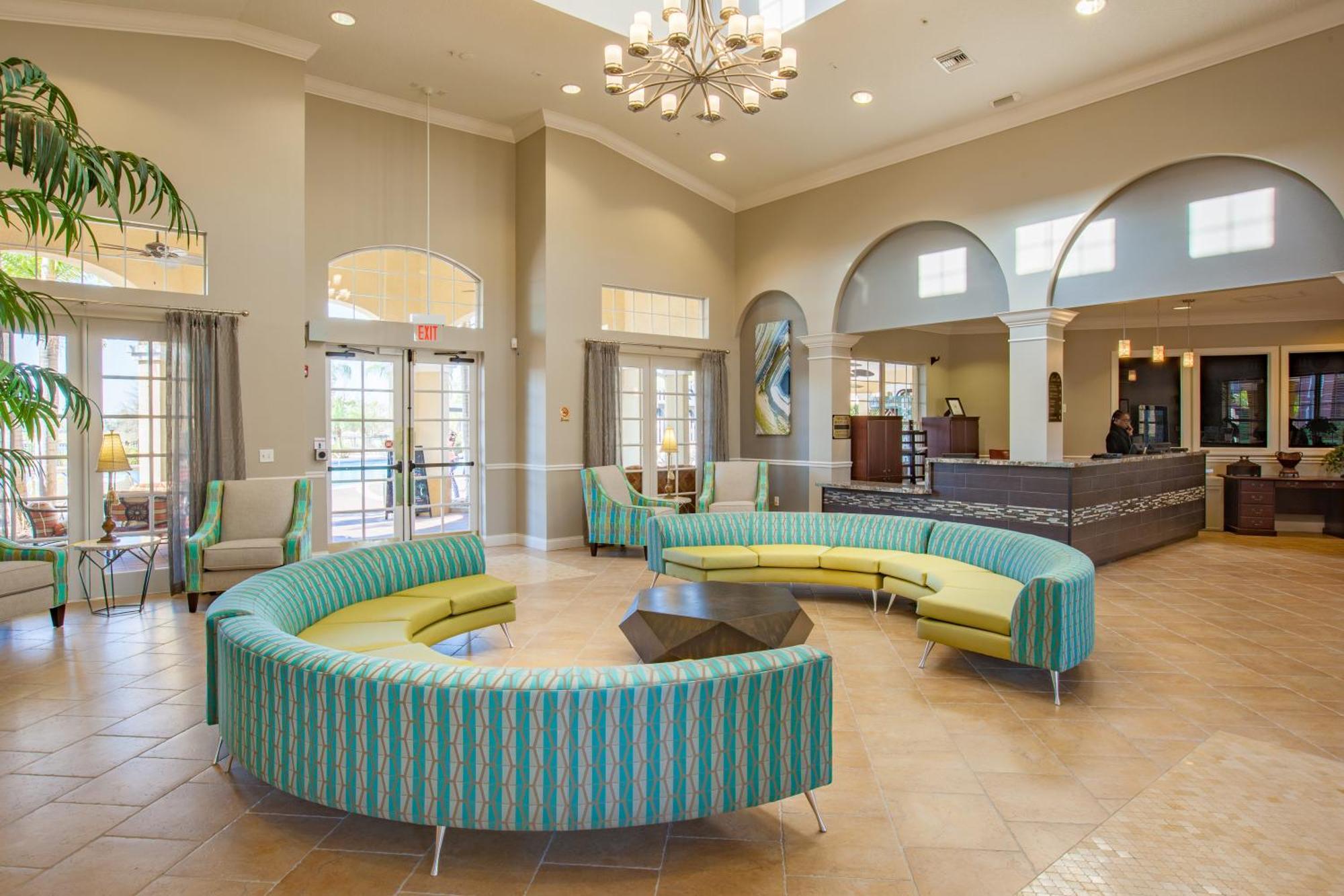 Apartment New Listing! Beautiful Townhome, Vista Cay 4019