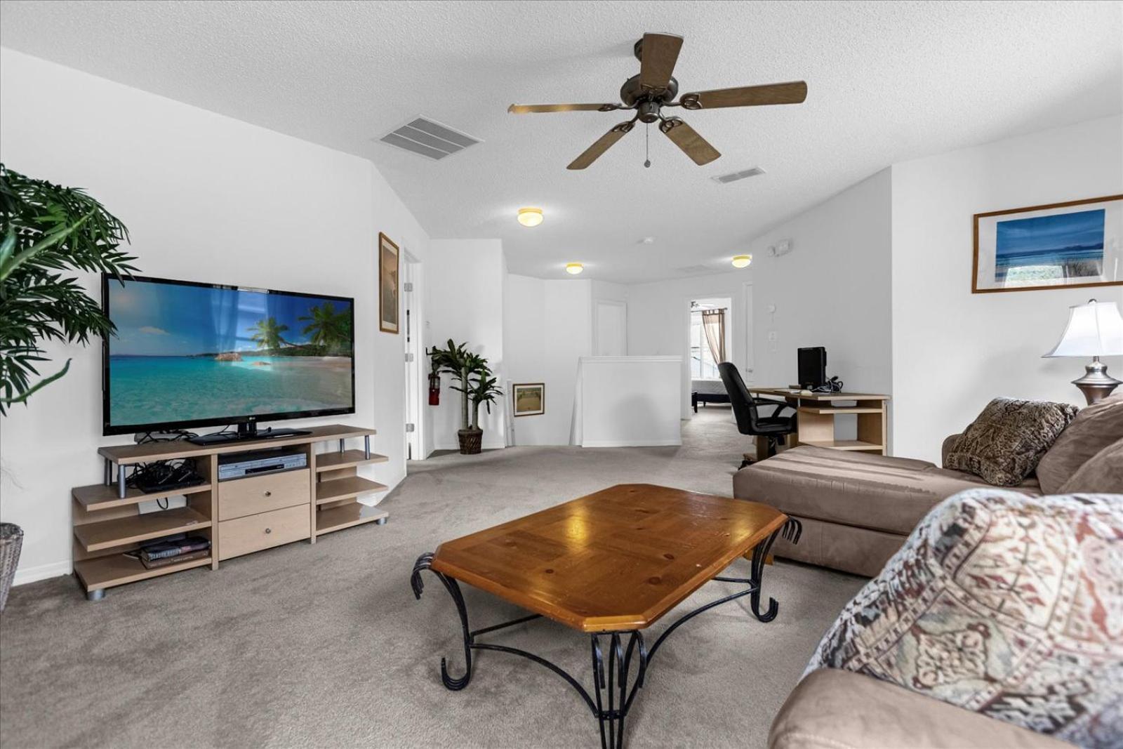 Bluelakeview Luxury With Private Pool & Views, Bbq, Games