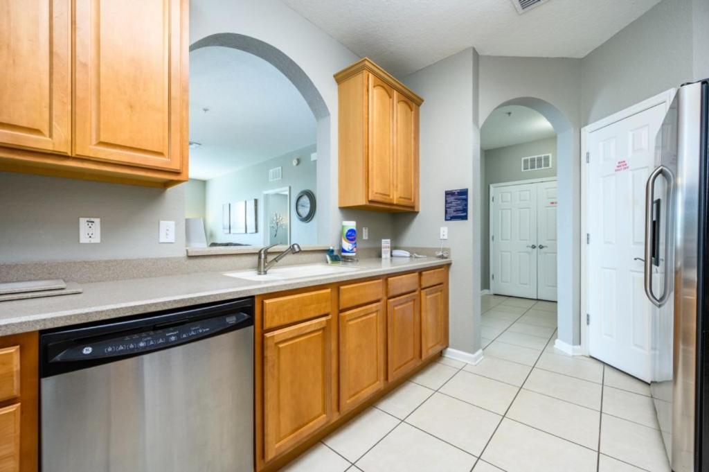 Beautiful Lakeview Condo, Vista Cay - 3013 Orlando